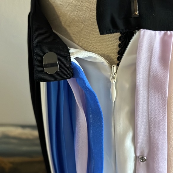 Club Monaco Pleated Skirt - Picture 8 of 12